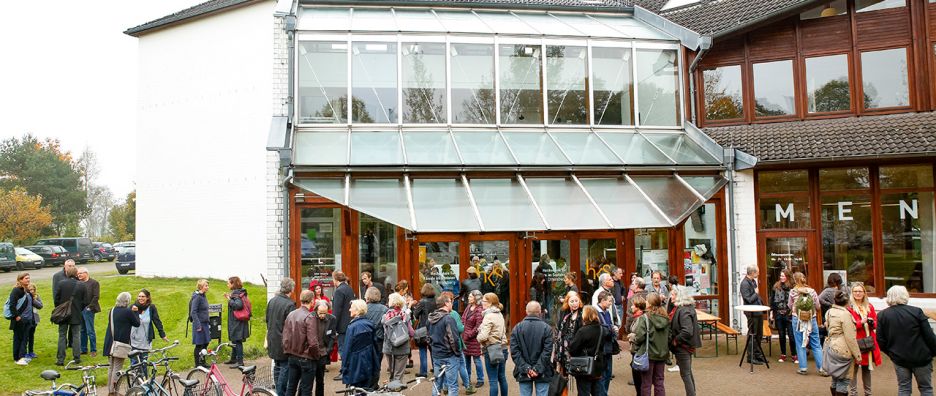 Eingangsbereich der Hochschule Ottersberg; © Wenke Wollschläger