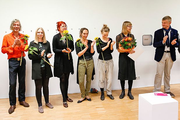 Die sechs nominierten Studierenden des Nachwuchspreises Kunstpreis Ottersberg; © Wenke Wollschläger